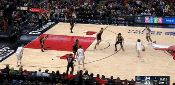  勇士連丟多個空位三分！公牛趁勢打出18比0！