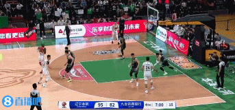  沒有放棄！吳昌澤攻防建功聯(lián)手姜偉澤發(fā)起追分