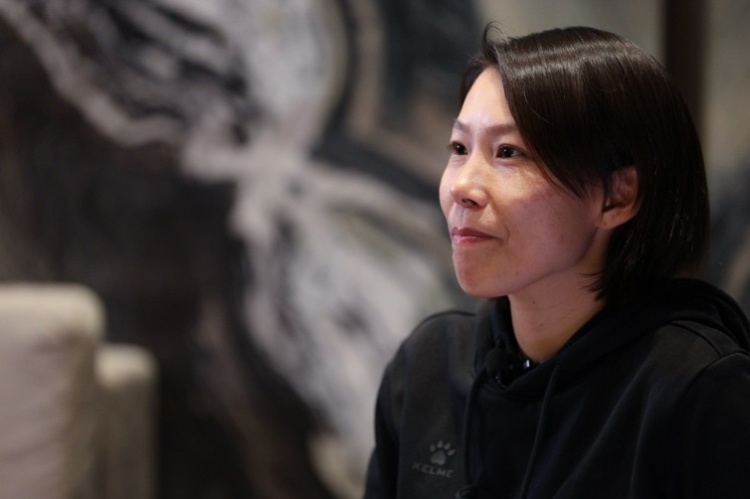 江蘇無錫女足主教練陳婉婷對女超聯賽發(fā)展予以肯定和期待