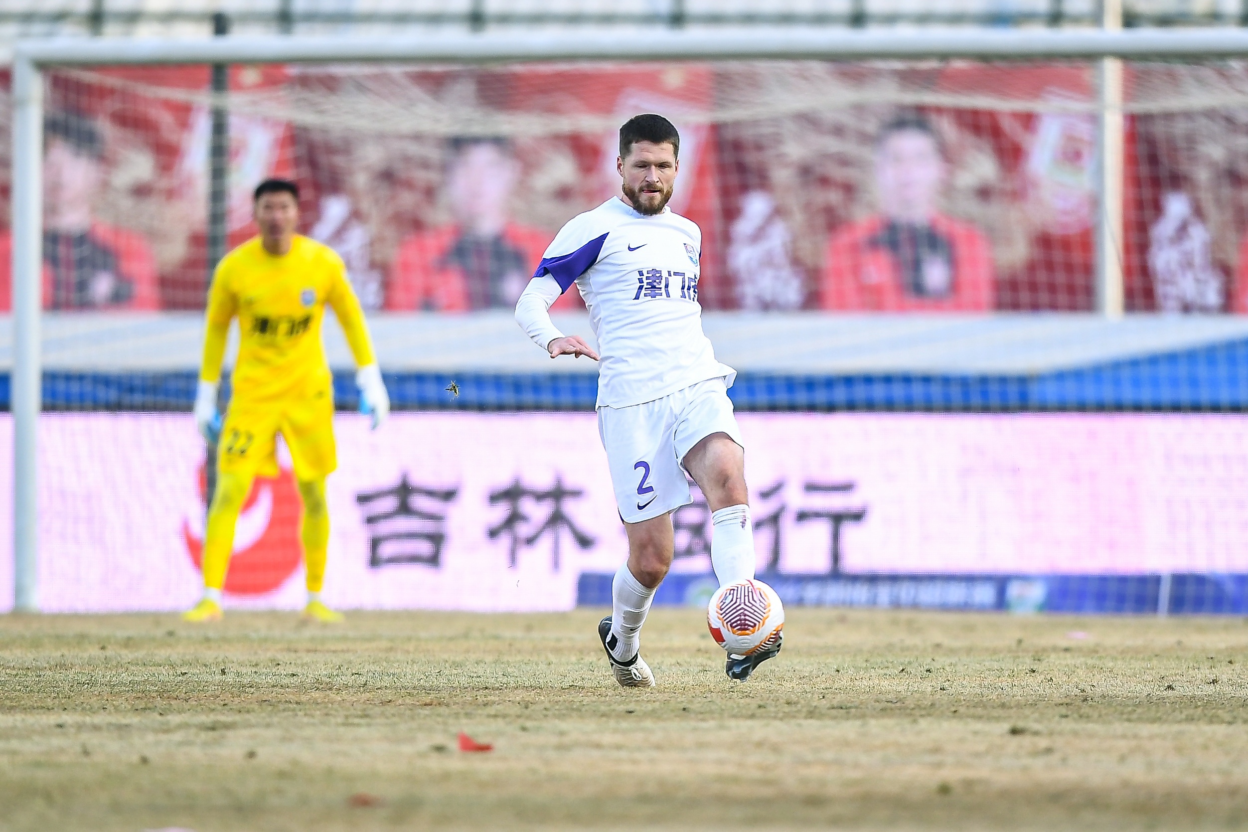  津門虎舊將亞冠對決格蘭特勝出，津媒：他離開津門虎因存?zhèn)‰[患